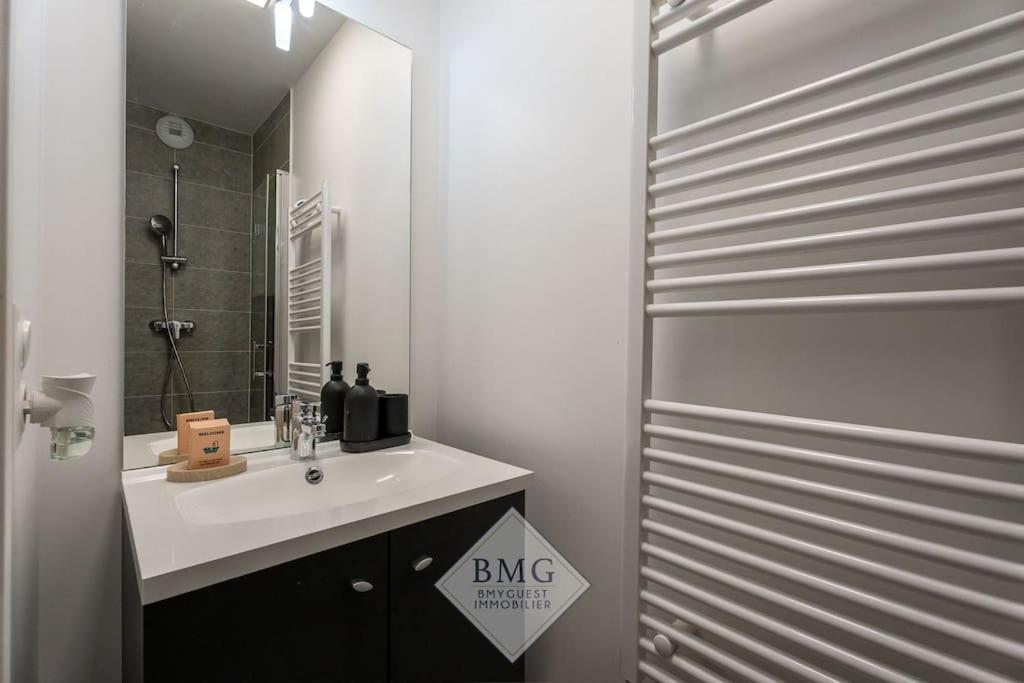 Scandinaves Appartement Disneyland เซร์ริส ภายนอก รูปภาพ